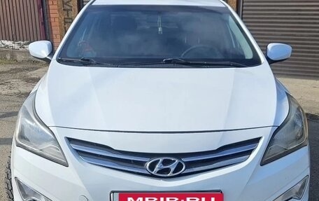 Hyundai Solaris II рестайлинг, 2016 год, 890 000 рублей, 6 фотография