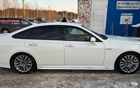 Toyota Crown, 2018 год, 3 550 000 рублей, 8 фотография