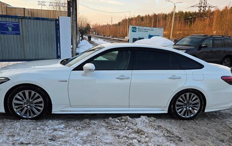 Toyota Crown, 2018 год, 3 550 000 рублей, 6 фотография
