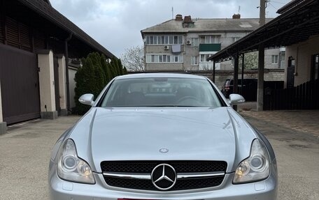 Mercedes-Benz CLS, 2005 год, 1 680 000 рублей, 4 фотография