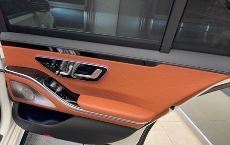 Mercedes-Benz S-Класс, 2021 год, 15 500 000 рублей, 23 фотография