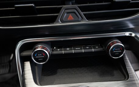 Geely Tugella FY11, 2023 год, 4 389 990 рублей, 8 фотография