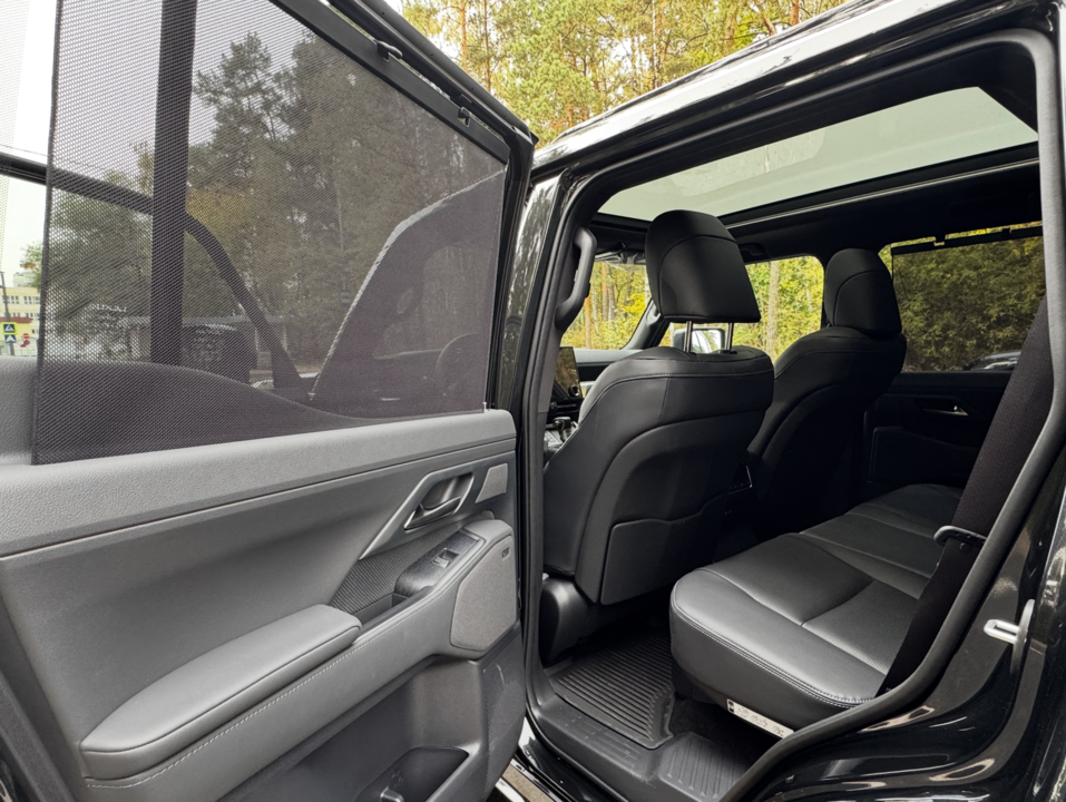 Lexus GX II рестайлинг 2, 2024 год, 15 000 000 рублей, 14 фотография