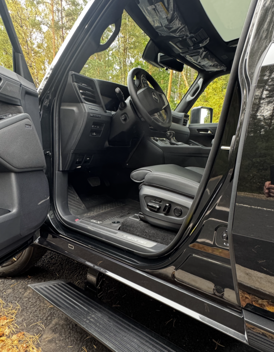 Lexus GX II рестайлинг 2, 2024 год, 15 000 000 рублей, 13 фотография
