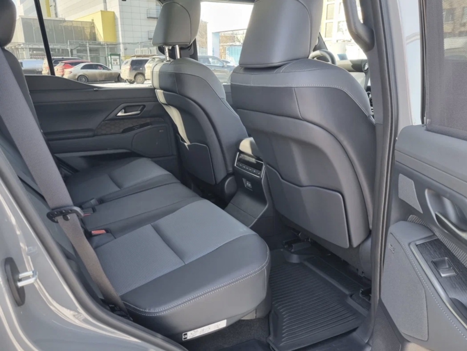 Lexus GX II рестайлинг 2, 2024 год, 15 500 000 рублей, 17 фотография