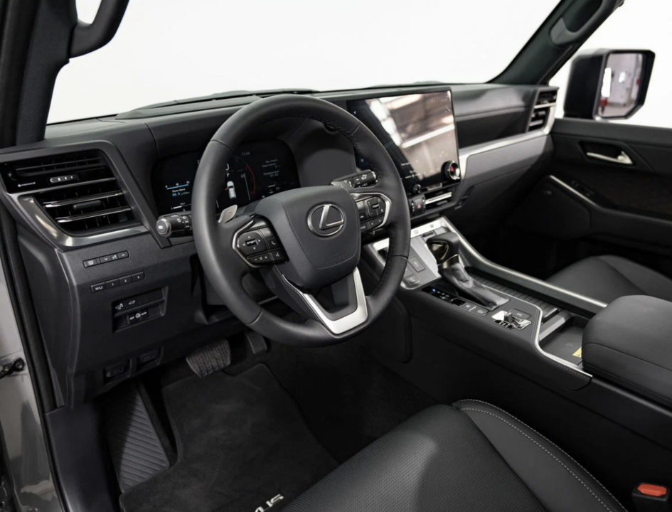 Lexus GX II рестайлинг 2, 2024 год, 15 500 000 рублей, 11 фотография