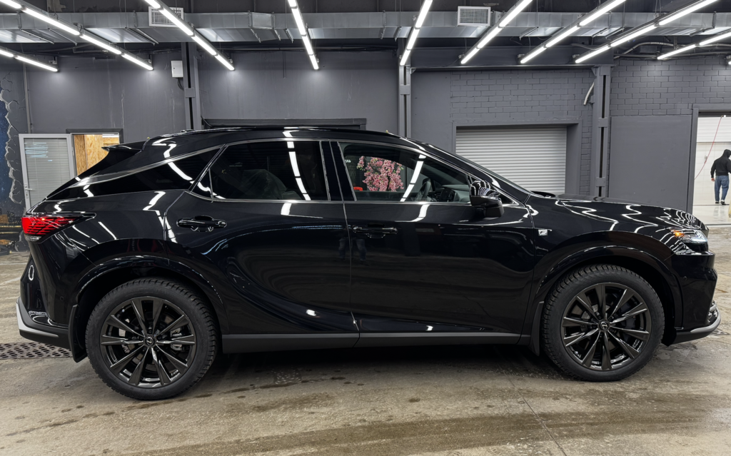 Lexus RX IV рестайлинг, 2024 год, 11 000 000 рублей, 6 фотография