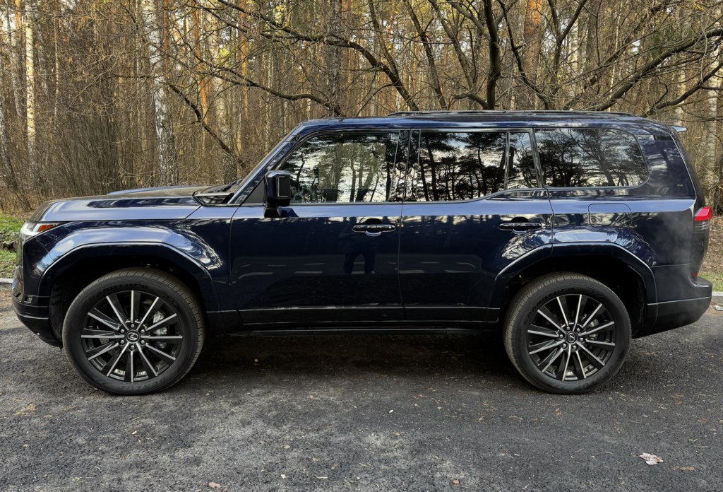 Lexus GX II рестайлинг 2, 2024 год, 15 000 000 рублей, 9 фотография