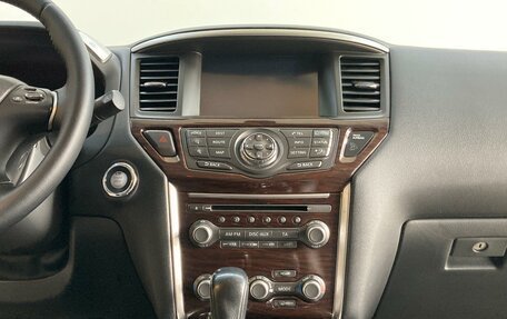 Nissan Pathfinder, 2014 год, 1 990 000 рублей, 12 фотография