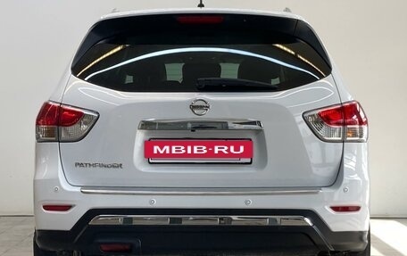 Nissan Pathfinder, 2014 год, 1 990 000 рублей, 7 фотография