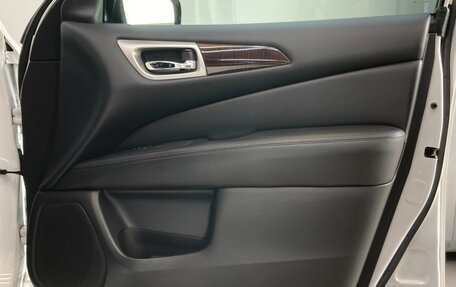 Nissan Pathfinder, 2014 год, 1 990 000 рублей, 19 фотография