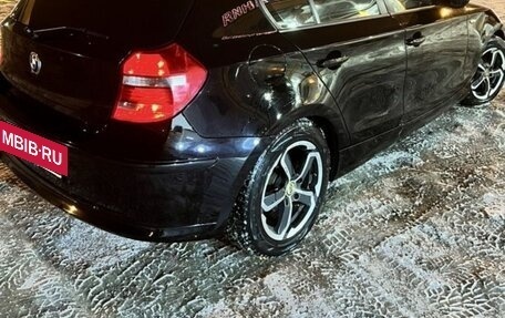 BMW 1 серия, 2010 год, 650 000 рублей, 3 фотография
