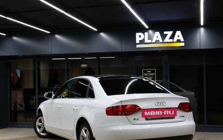 Audi A4, 2011 год, 1 319 000 рублей, 3 фотография