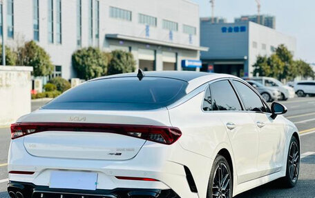 KIA K5, 2021 год, 1 900 000 рублей, 28 фотография