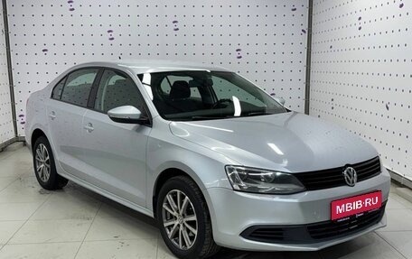 Volkswagen Jetta VI, 2014 год, 910 000 рублей, 1 фотография