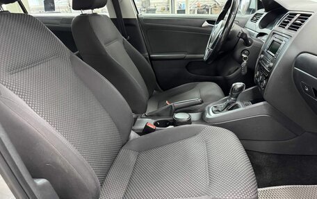 Volkswagen Jetta VI, 2014 год, 910 000 рублей, 10 фотография
