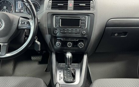 Volkswagen Jetta VI, 2014 год, 910 000 рублей, 18 фотография