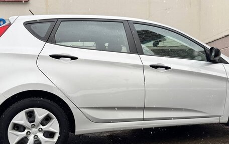 Hyundai Solaris II рестайлинг, 2014 год, 875 000 рублей, 14 фотография