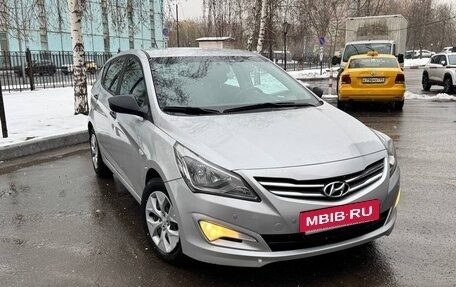 Hyundai Solaris II рестайлинг, 2014 год, 875 000 рублей, 9 фотография