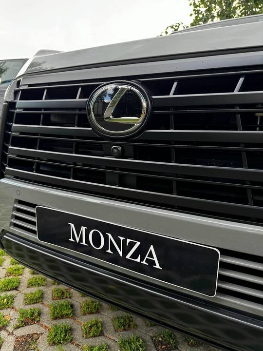 Lexus GX II рестайлинг 2, 2024 год, 15 000 000 рублей, 7 фотография