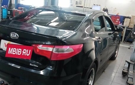 KIA Rio III рестайлинг, 2013 год, 628 000 рублей, 3 фотография