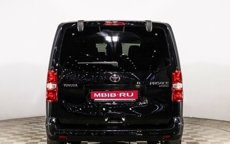 Toyota ProAce II, 2023 год, 5 300 000 рублей, 6 фотография