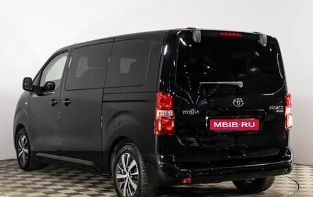 Toyota ProAce II, 2023 год, 5 300 000 рублей, 7 фотография