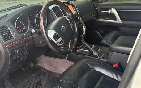 Toyota Land Cruiser 200, 2013 год, 5 000 000 рублей, 6 фотография