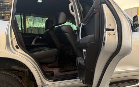 Toyota Land Cruiser 200, 2013 год, 5 000 000 рублей, 12 фотография