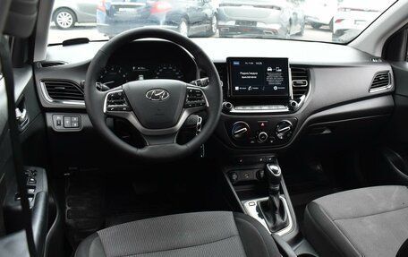 Hyundai Solaris II рестайлинг, 2021 год, 1 770 000 рублей, 6 фотография