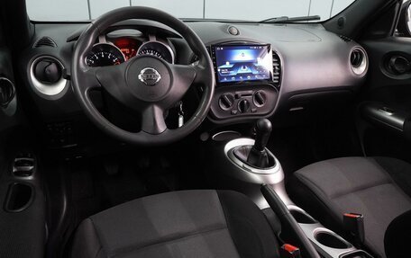 Nissan Juke II, 2011 год, 899 000 рублей, 6 фотография