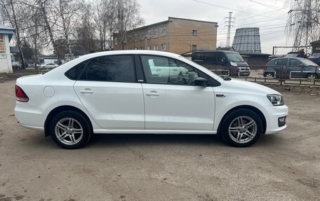 Volkswagen Polo VI (EU Market), 2017 год, 1 395 000 рублей, 4 фотография