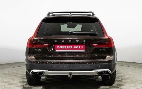 Volvo V90 Cross Country I рестайлинг, 2019 год, 3 099 700 рублей, 6 фотография
