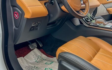 Land Rover Range Rover Velar I, 2018 год, 7 500 000 рублей, 21 фотография