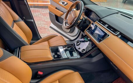 Land Rover Range Rover Velar I, 2018 год, 7 500 000 рублей, 25 фотография