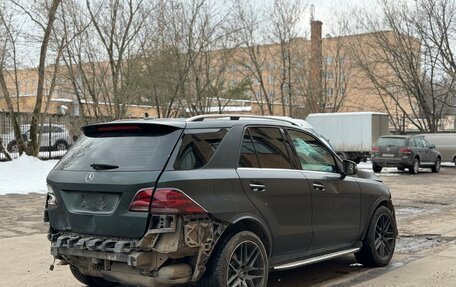 Mercedes-Benz GLE, 2017 год, 1 630 000 рублей, 2 фотография