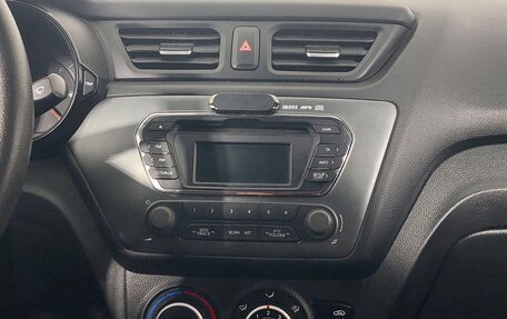 KIA Rio III рестайлинг, 2013 год, 899 000 рублей, 17 фотография