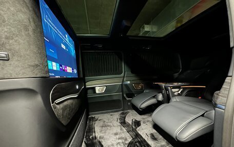 Mercedes-Benz V-Класс, 2024 год, 21 900 000 рублей, 1 фотография