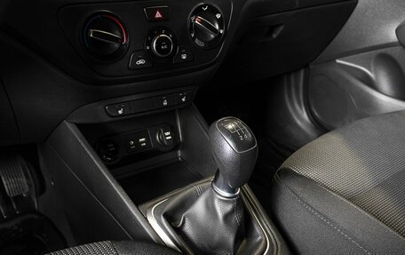 Hyundai Solaris II рестайлинг, 2017 год, 1 257 200 рублей, 5 фотография