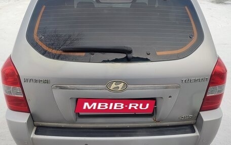 Hyundai Tucson III, 2004 год, 400 000 рублей, 3 фотография