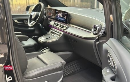 Mercedes-Benz V-Класс, 2024 год, 21 900 000 рублей, 11 фотография