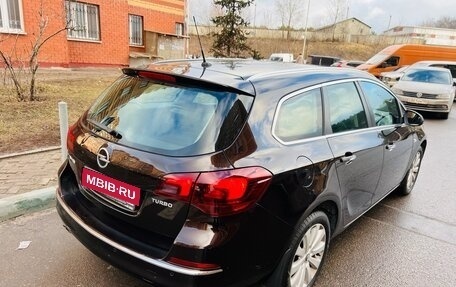 Opel Astra J, 2014 год, 865 000 рублей, 8 фотография