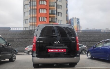 Hyundai H-1 II рестайлинг, 2019 год, 3 250 000 рублей, 4 фотография