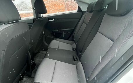 Hyundai Solaris II рестайлинг, 2021 год, 1 650 000 рублей, 10 фотография