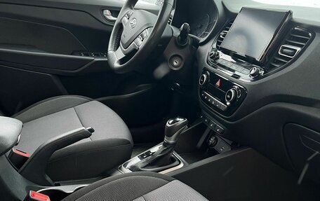 Hyundai Solaris II рестайлинг, 2021 год, 1 650 000 рублей, 12 фотография