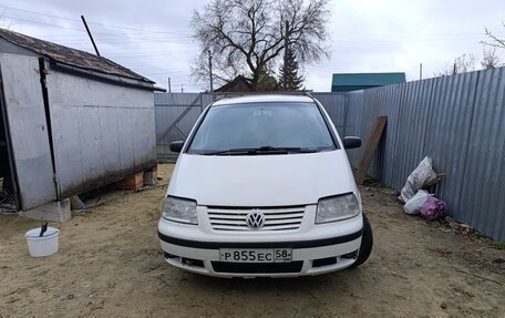 Volkswagen Sharan I рестайлинг, 2001 год, 585 000 рублей, 4 фотография