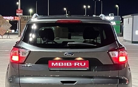 Ford Kuga III, 2017 год, 1 810 000 рублей, 3 фотография