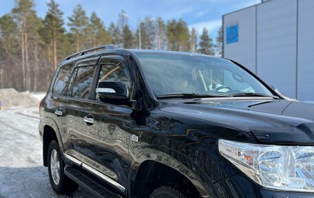 Toyota Land Cruiser 200, 2011 год, 5 000 000 рублей, 2 фотография