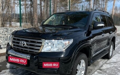Toyota Land Cruiser 200, 2011 год, 5 000 000 рублей, 4 фотография