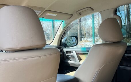 Toyota Land Cruiser 200, 2011 год, 5 000 000 рублей, 22 фотография
